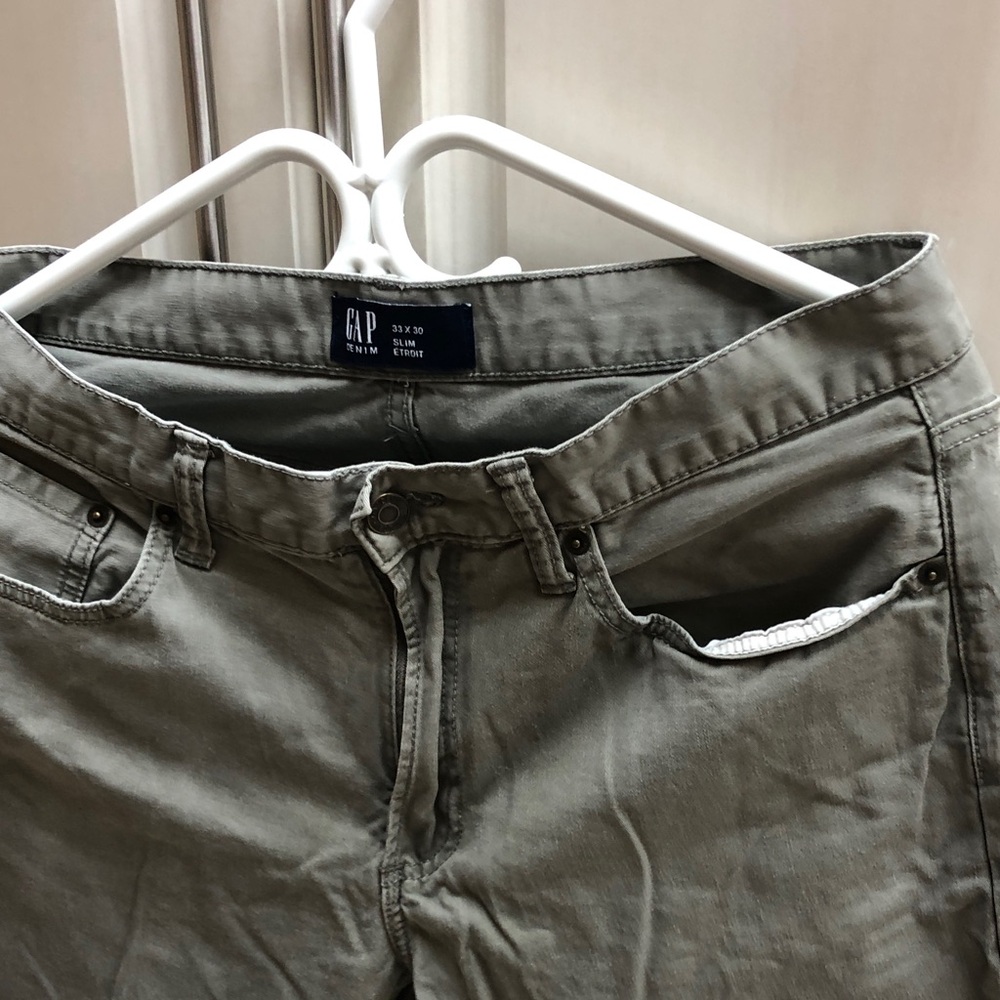 GAP Slim Men’s Jeans in Olive